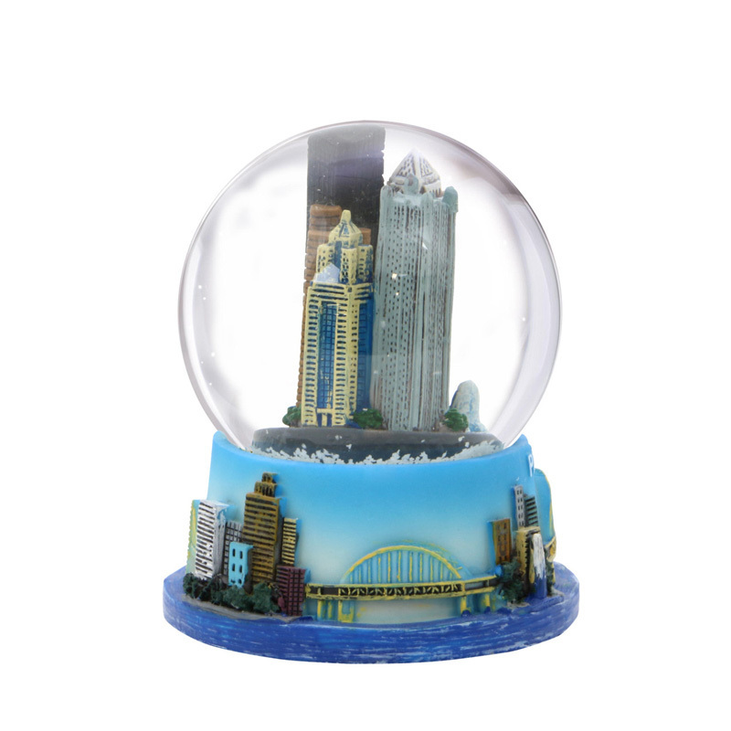 Factory Customized Tourist Attractions Souvenirs crystal Ball Resin New York Dubai mini glass resin craft water globe snow globe