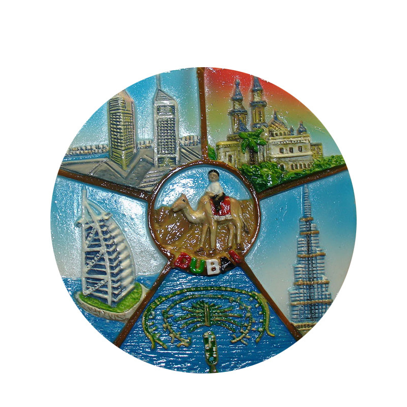 Factory Customized Tourist Attractions Souvenirs crystal Ball Resin New York Dubai mini glass resin craft water globe snow globe