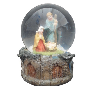 65mm Resin Custom Water Globe Nnativity Snowball for Christmas Decoration