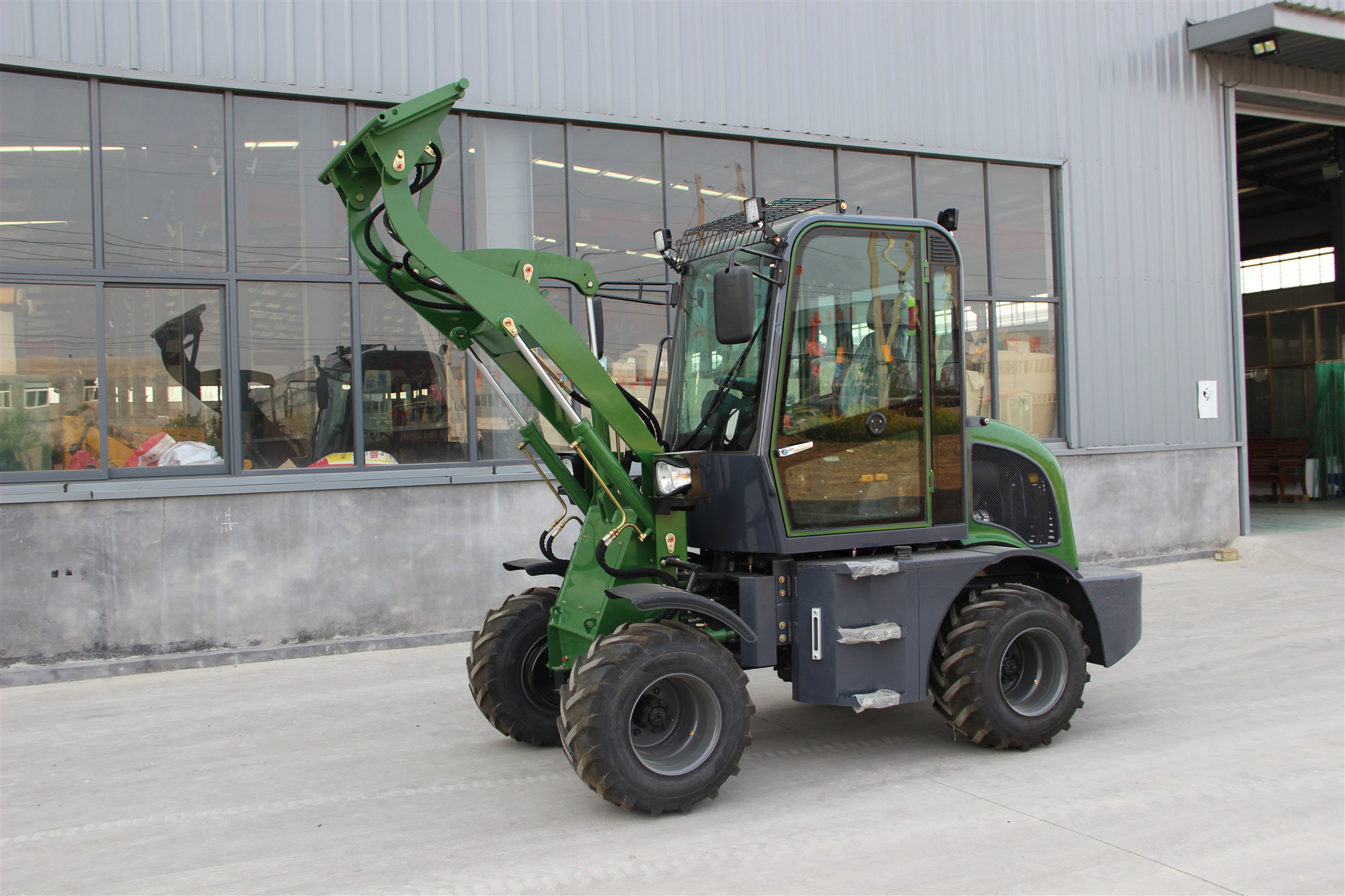 chinese top 0.8Ton Mini  Front End Wheel Loaders Tractor price in pakistan