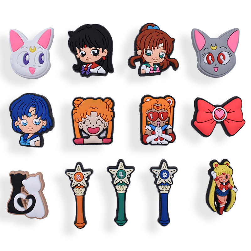 New Arrivals Sailor Moon Shoe Charms Spy Family Pvc Shoe Charms Chainsaw Man Anime Clog Charms for Shoe Decorations