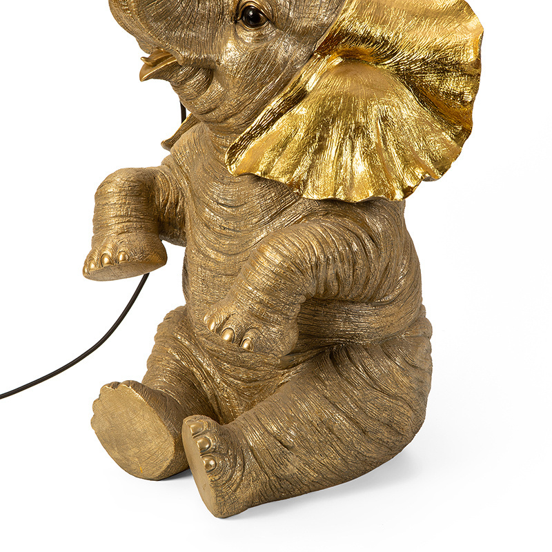 High Quality Hotel Bedroom Golden Resin Wild Animal Table Lamp Elephant Shape Animal Large Sculpture Table Lamp