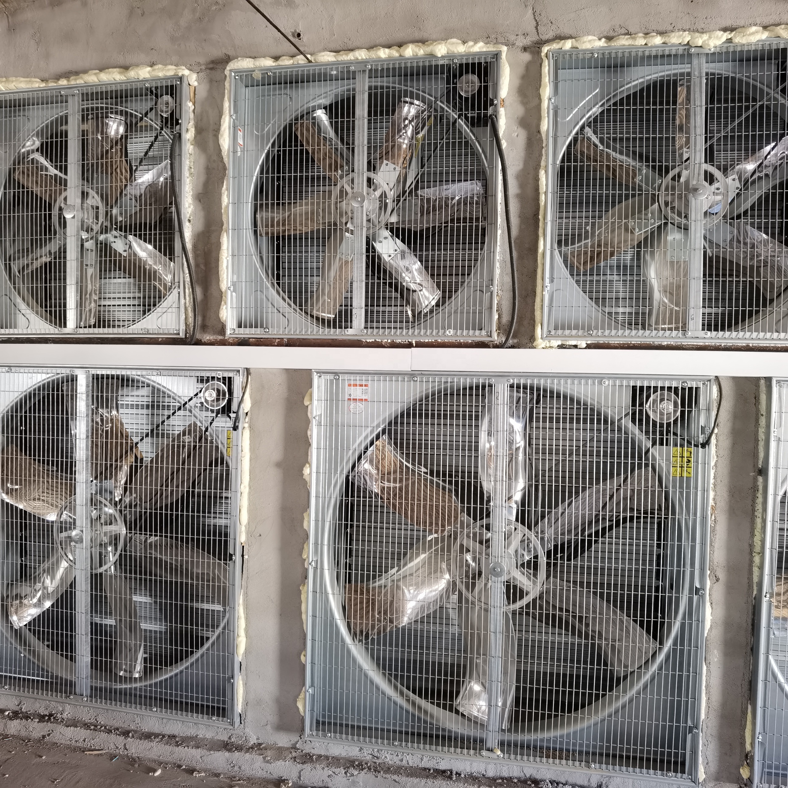 Industrial Ventilation Exhaust Fan with Cooling Pad for Greenhouse and Poultry Farming CE certification