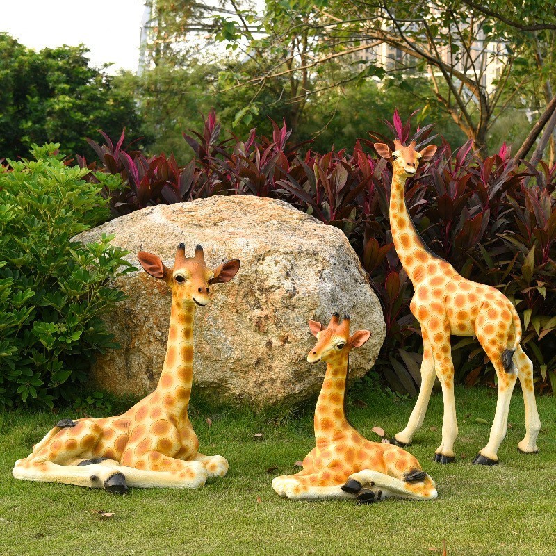 Fiberglass Giraffe Sculpture Garden Figurine Statue Resin for Crafts Artificial Style Life Size Resin Statue