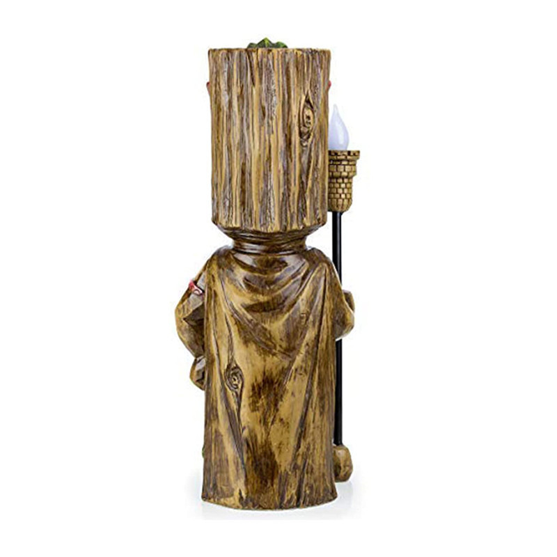 Wholesale Tiki Figurines Resin Tiki Statue Holding Solar Torch For Garden Lawn Patio Decoration