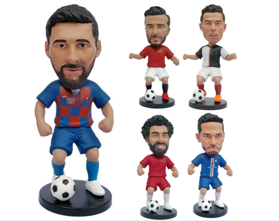 Hand Painted Custom Soccer Player Bobbleheads Resin Football Player Figures For Home