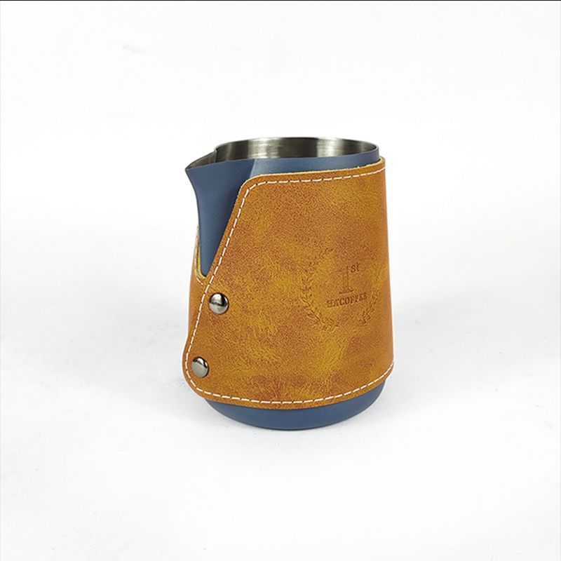 Customize new arrival  stainless steel thickened milk pitcher  milk cup without handle with leather holder