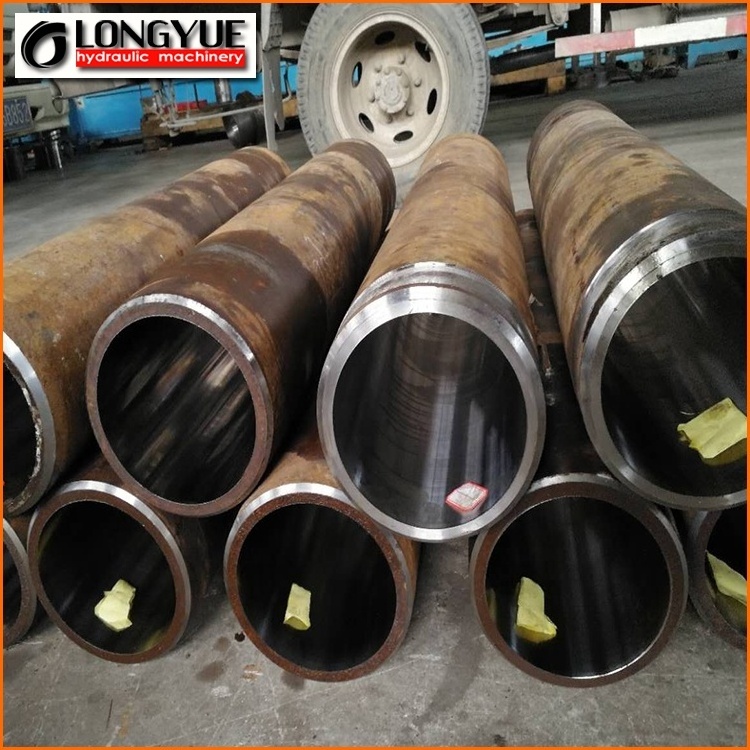 The hydraulic cylinder and oil cylinder