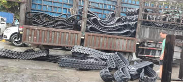 Factory sale 450X83.5WX74 rubber track belt for excavator kubota harvester rubber track small rubber track