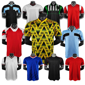 Wholesale Club Retro Football Shirt Thailand Vintage Football Jersey Design Men Retro Soccer Jersey