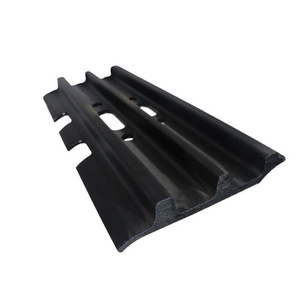 Width 400Mm 450Mm 510Mm 600Mm 700Mm 750Mm 800Mm Excavator Steel Track Plate Track Shoe Triple Grouser Track Pad