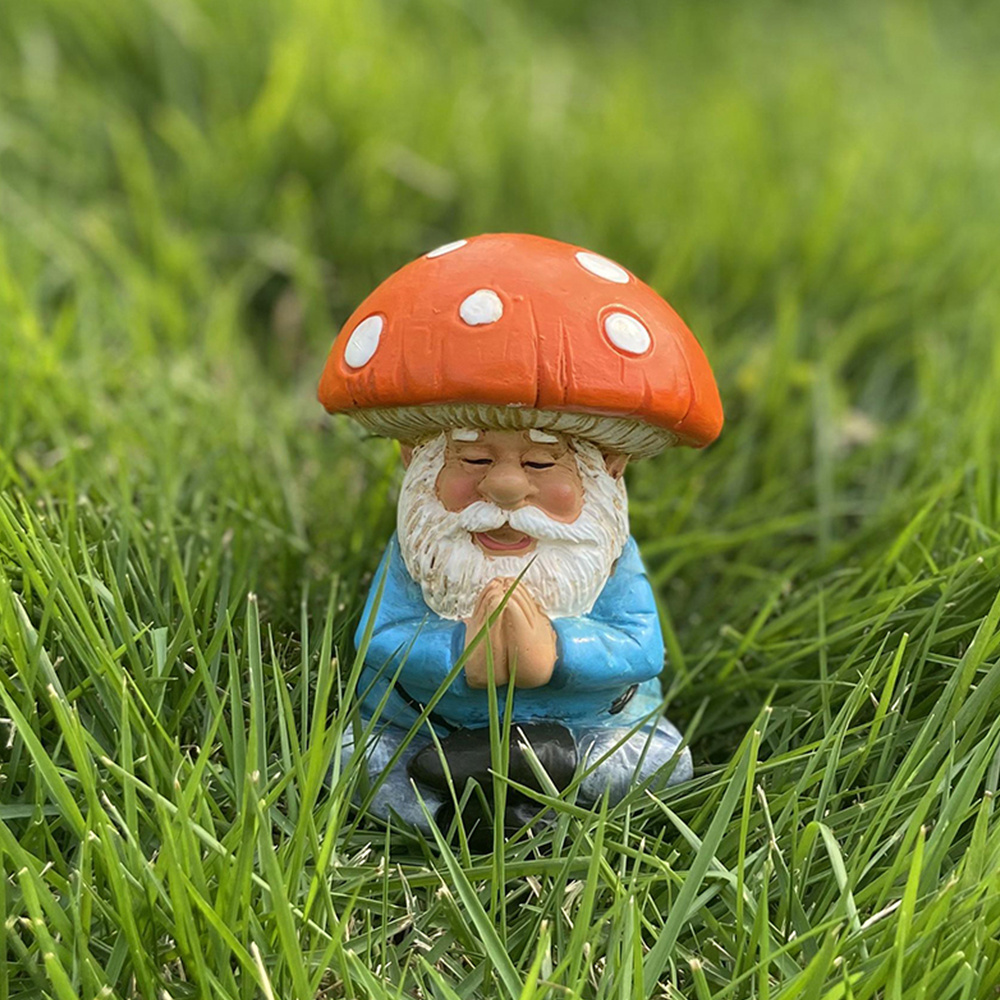 new design cute resin craft dwarf ornaments poly resin gnomes with mushroom garden yard decor indoor and outdoor decoration