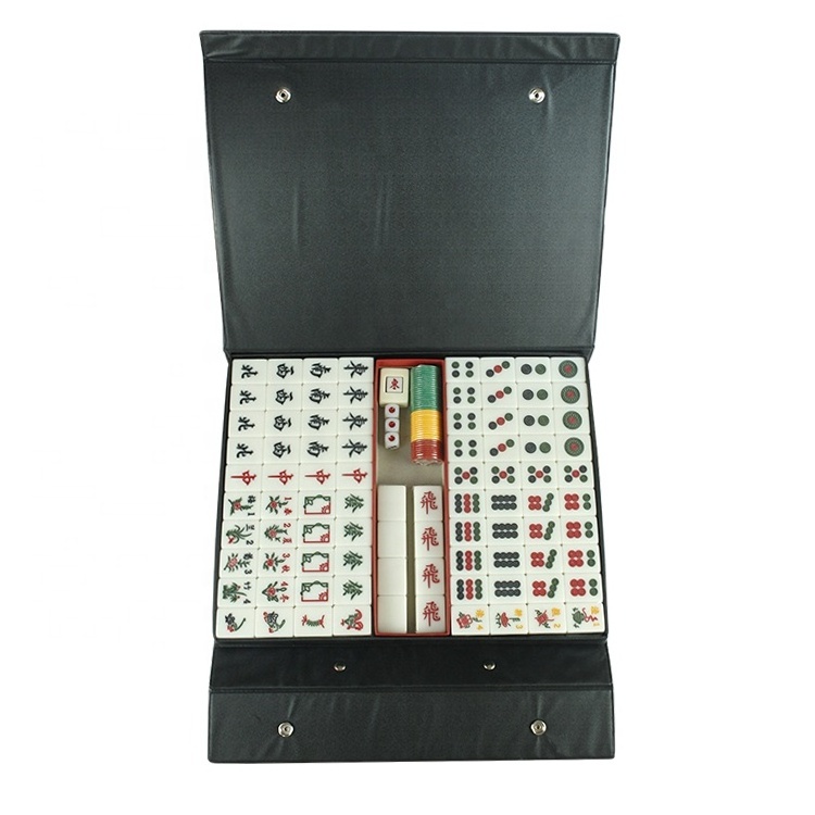 Wholesale large domestic hand-kneaded plastic mahjong mahjong set