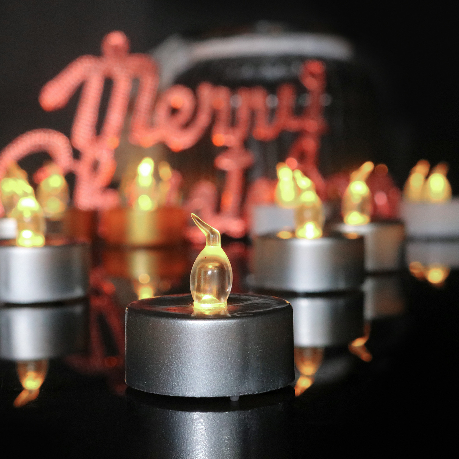 LED Tea lights Candles Battery Operated Warm White Flickering Flameless Tealight Candles for Holiday Party Decoration