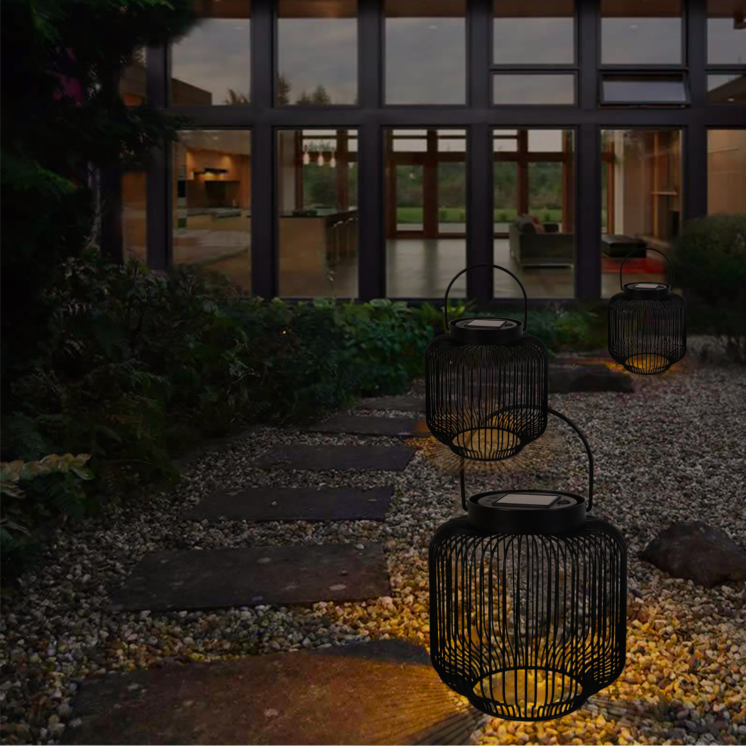 Solar Black Cage Shaped Garden Light Battery Powered Metal Solar Lantern Waterproof Solar Light for Outdoor Garden Decoration