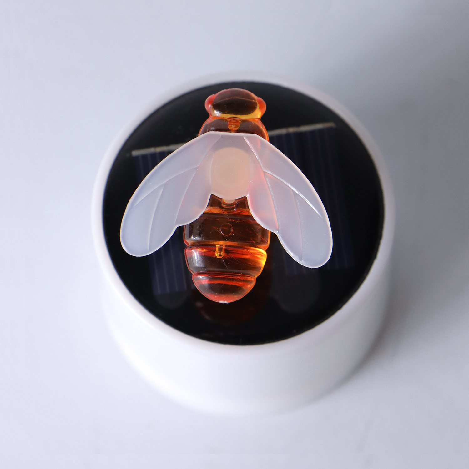 SOL1012-HW002 6 Pcs Garden Decoration Solar Flameless Waterproof Bees Tea Light Candles Warm White LED Orange Bee Wick Candle