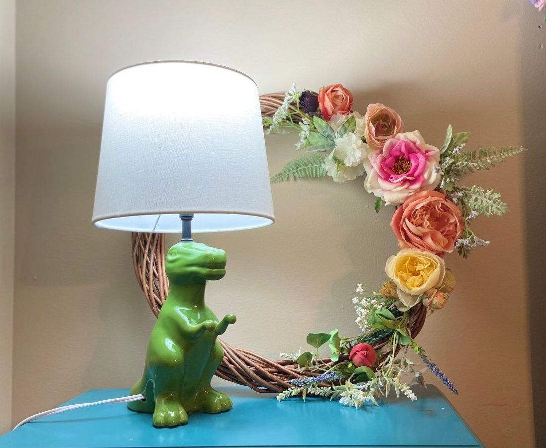 Modern Design Ceramic Dinosaur Table Lamp Children's Bedroom Cute Animal Night Light AC Power Middle Family Creative Lighting