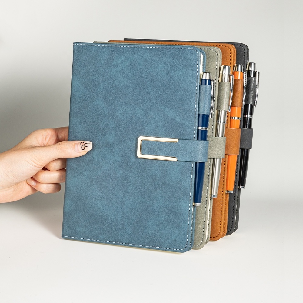 Simple fresh light blue A6 leather notebook can be customized cover high-end magnetic metal buckle cash budget notebook