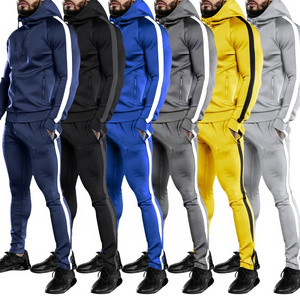 Wholesale Slim Fit Cotton Sportswear Plain Suit Fitted Men Fleece Jogging Tracksuit For Mens Plain Tracksuits For Printing