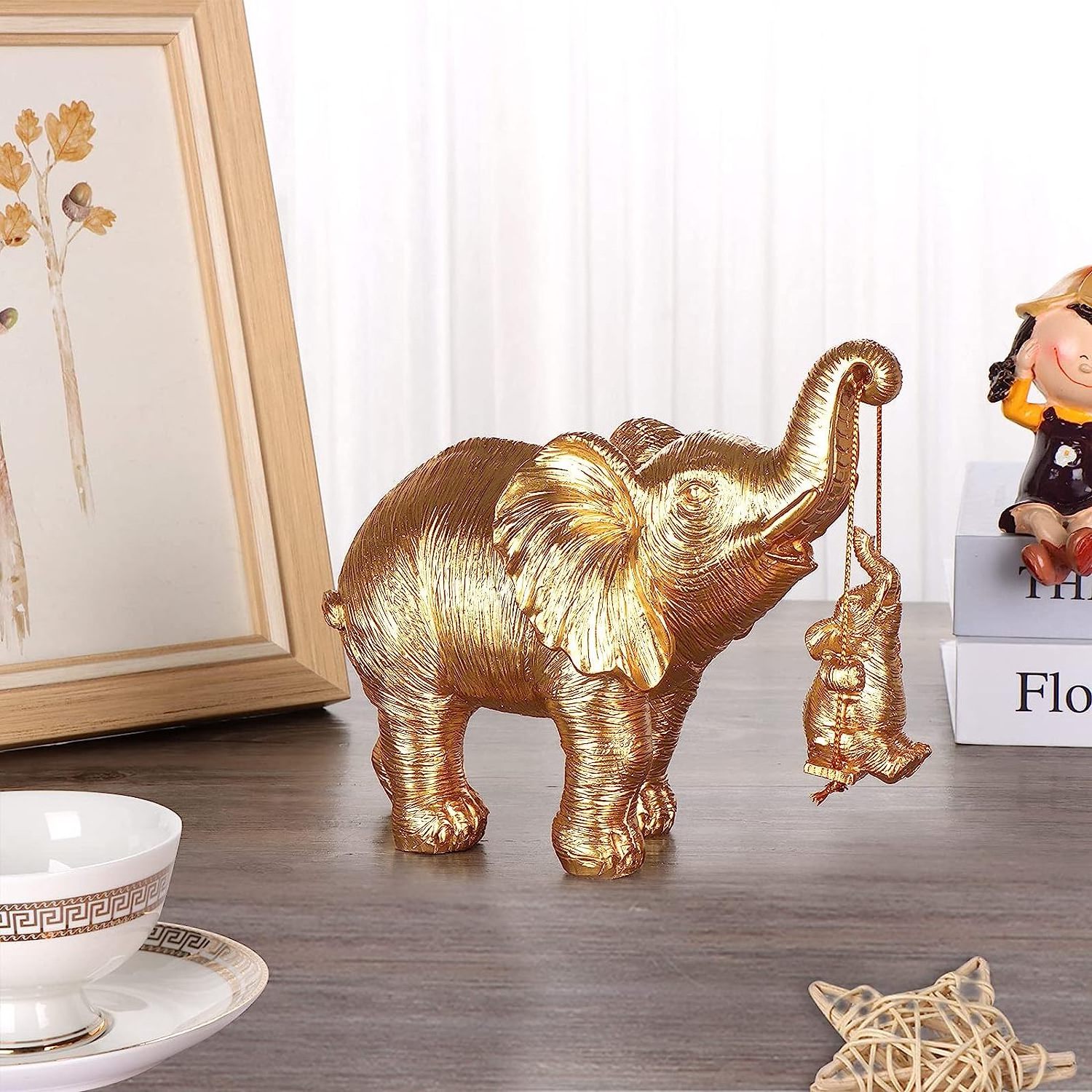 Resin fortune gold elephant mother and baby elephant swing statue