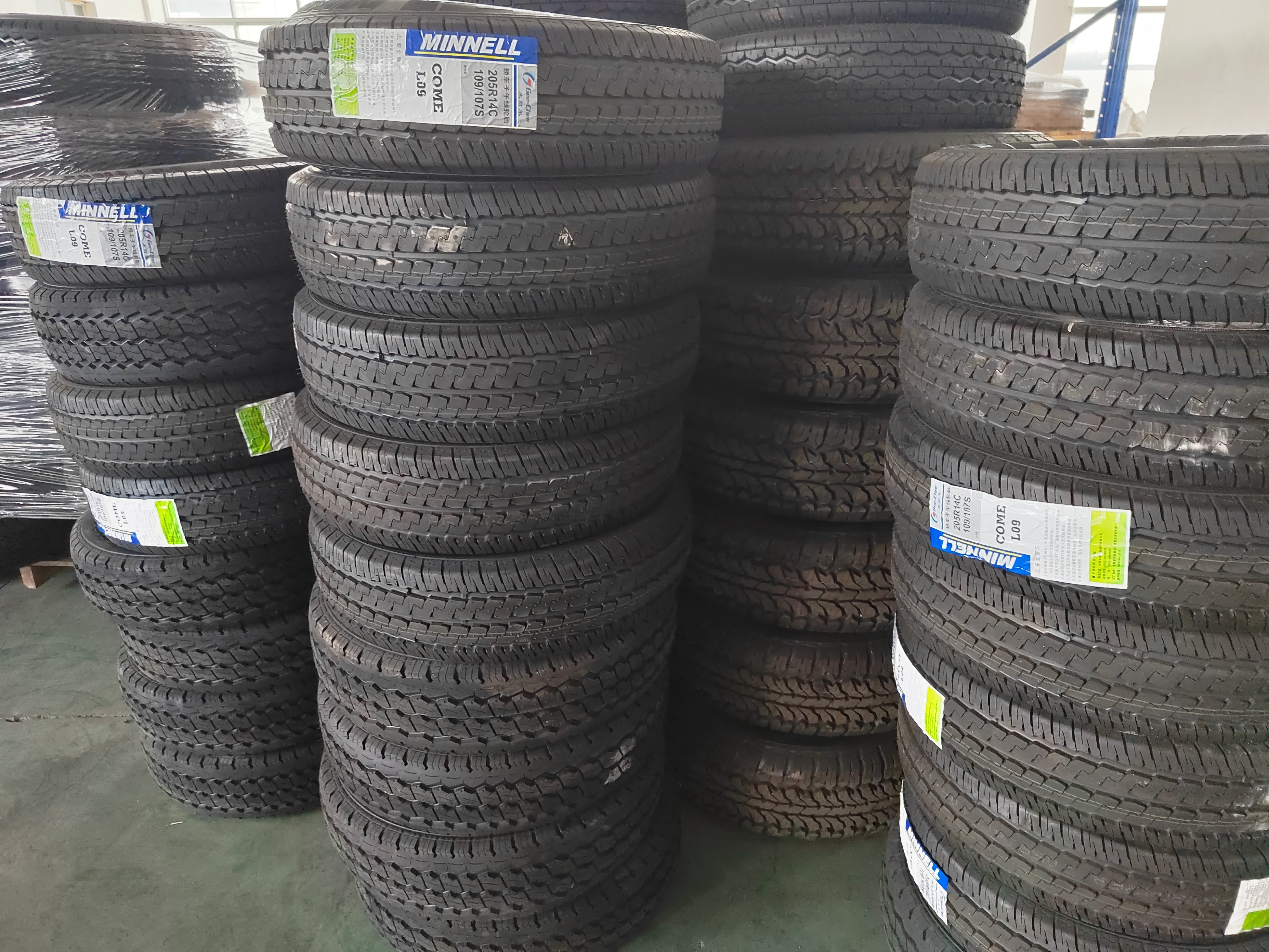 Trailer Tires OEM Trucks Rubber Touring Car and Rv Tires Radial 235/80r16 Trailer Tire Radial W/ Rim Trailer Part 12 Month 1150