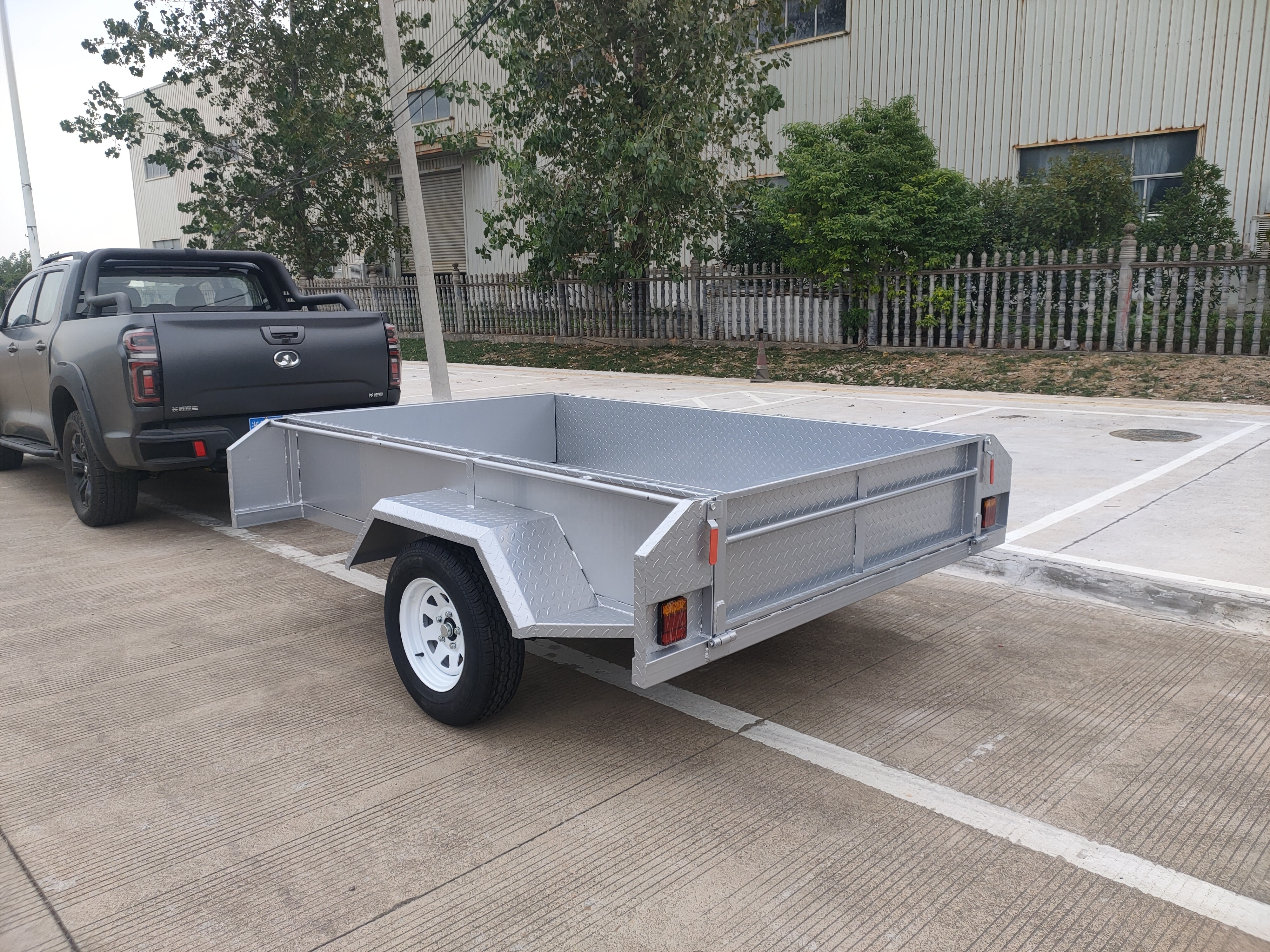 China hot manufacturer small single wheel cargo utility trailers for sale