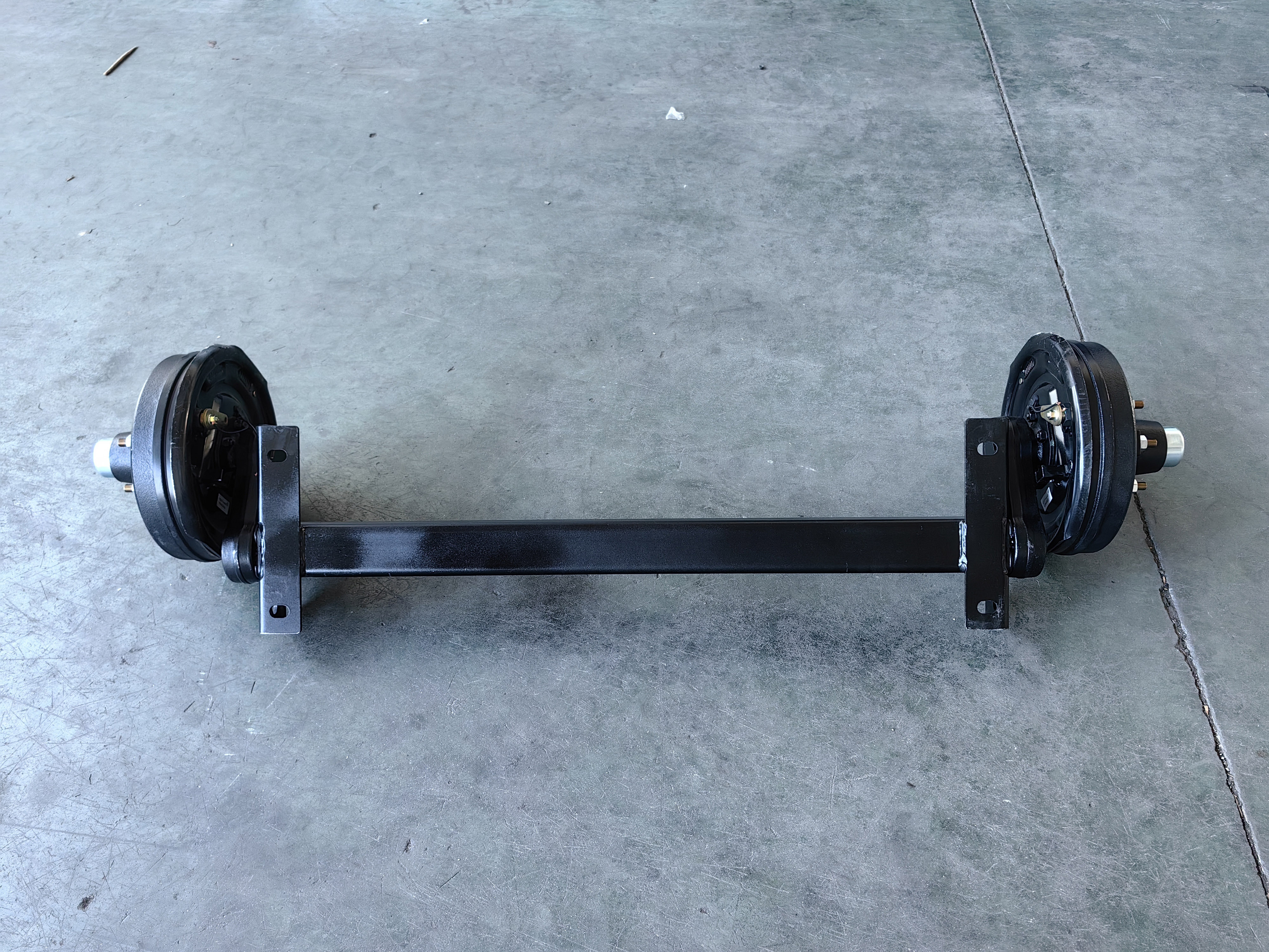 AIWEITE Trailer Axle In Truck Trailer Semi Trailer Parts For Sale