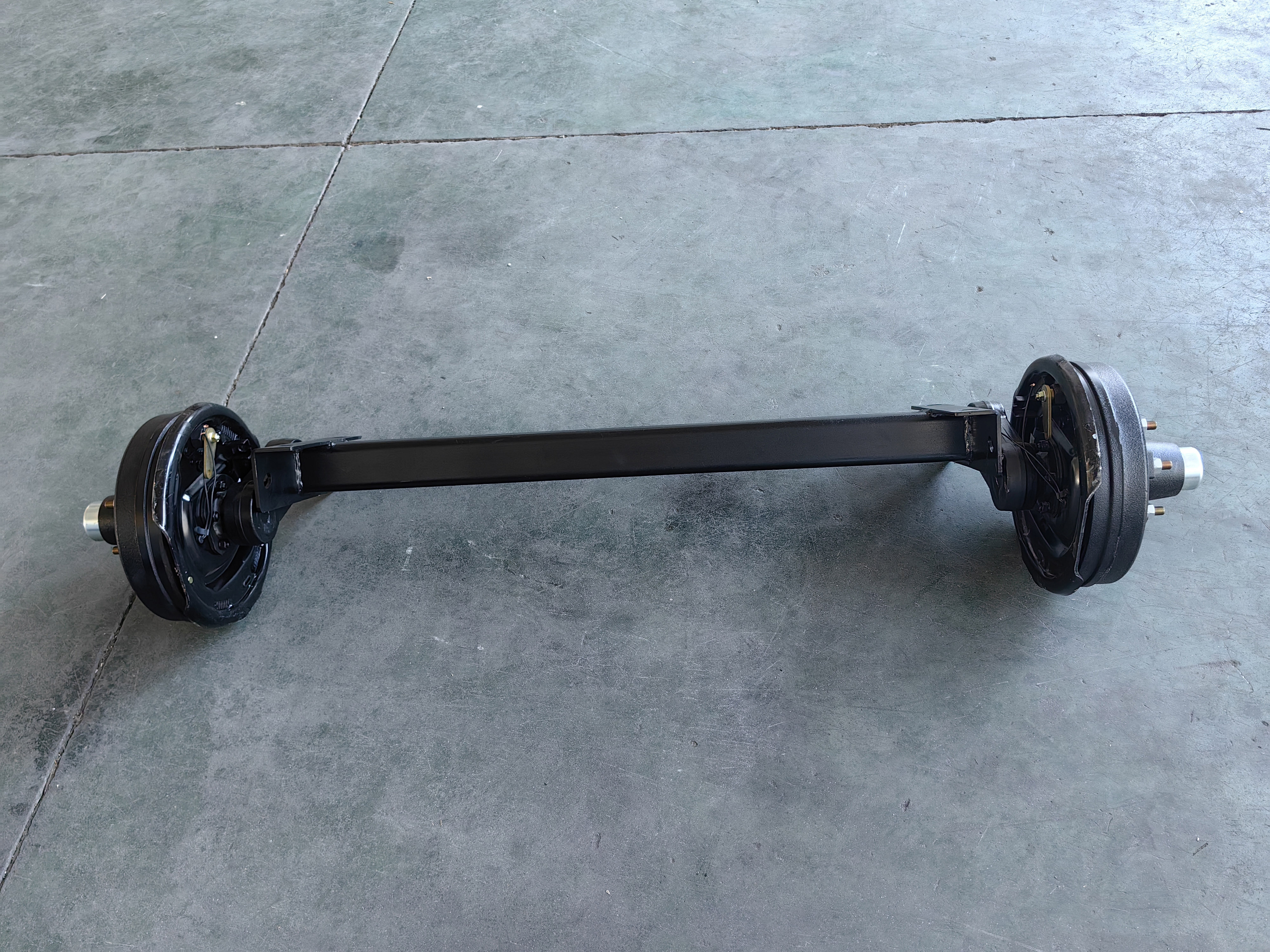 AIWEITE Trailer Axle In Truck Trailer Semi Trailer Parts For Sale