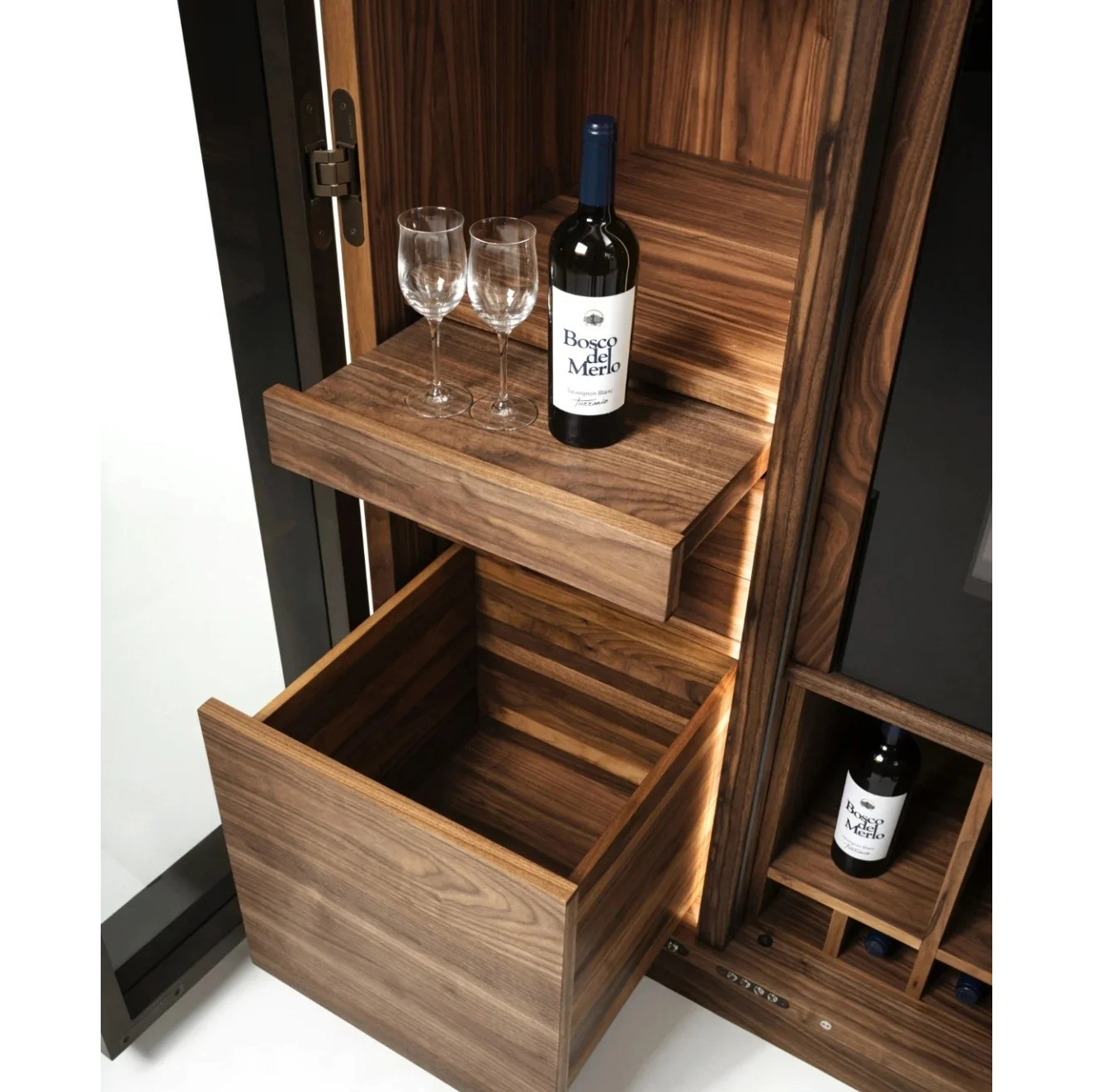 Lacquered Solid Wood With Led Lighting Minimalist Modern Wine Bar Cabinet