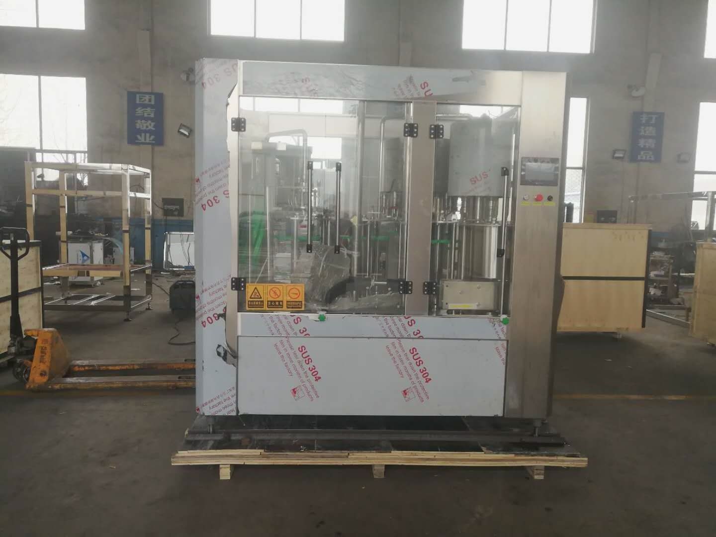 Factory Machinery 500ML  Automatic 3 in 1 Water Filling Machine Pure Drinking Water Bottling Filling Machine Production Line