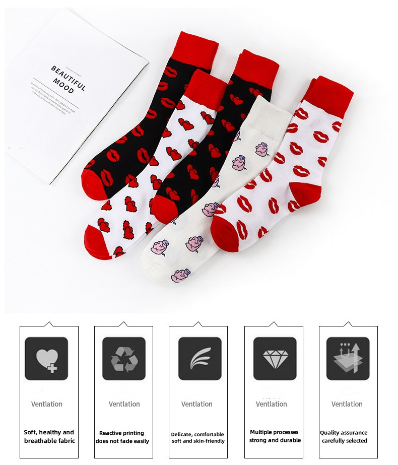 Socks Wholesale Fashion  mid-tube socks  Love Lipstick calf Sports socks