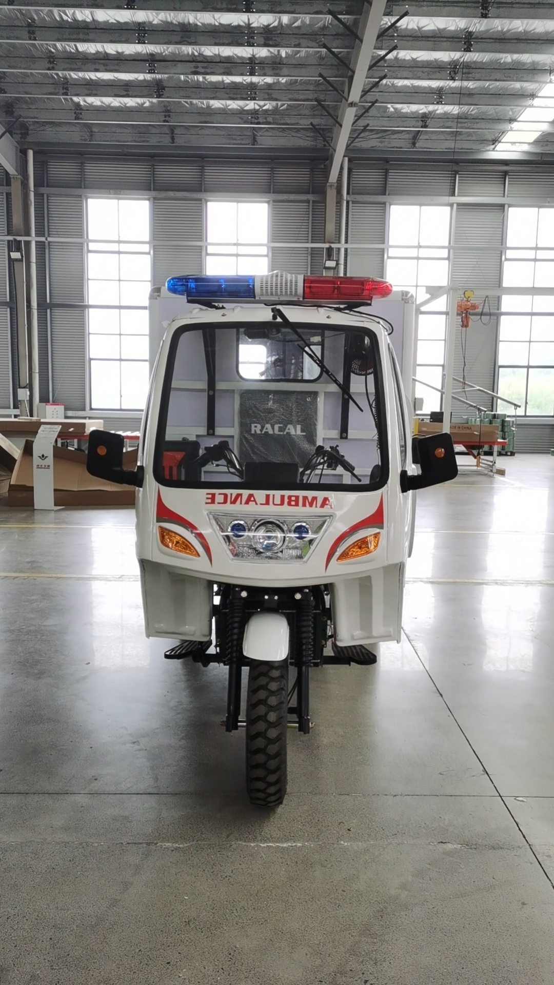 Ambulance Tricycle 3 Wheel Motorcycle 250CC zongshen Engine