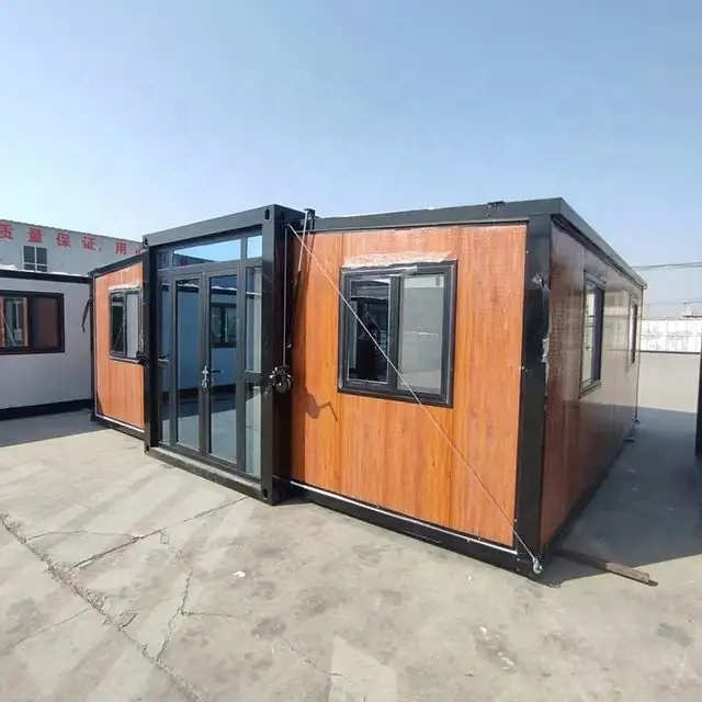 Luxury Prefab Houses Modern 3 Bedroom Log Cabin Kits Prefab Tiny House 20ft Expandable Container House