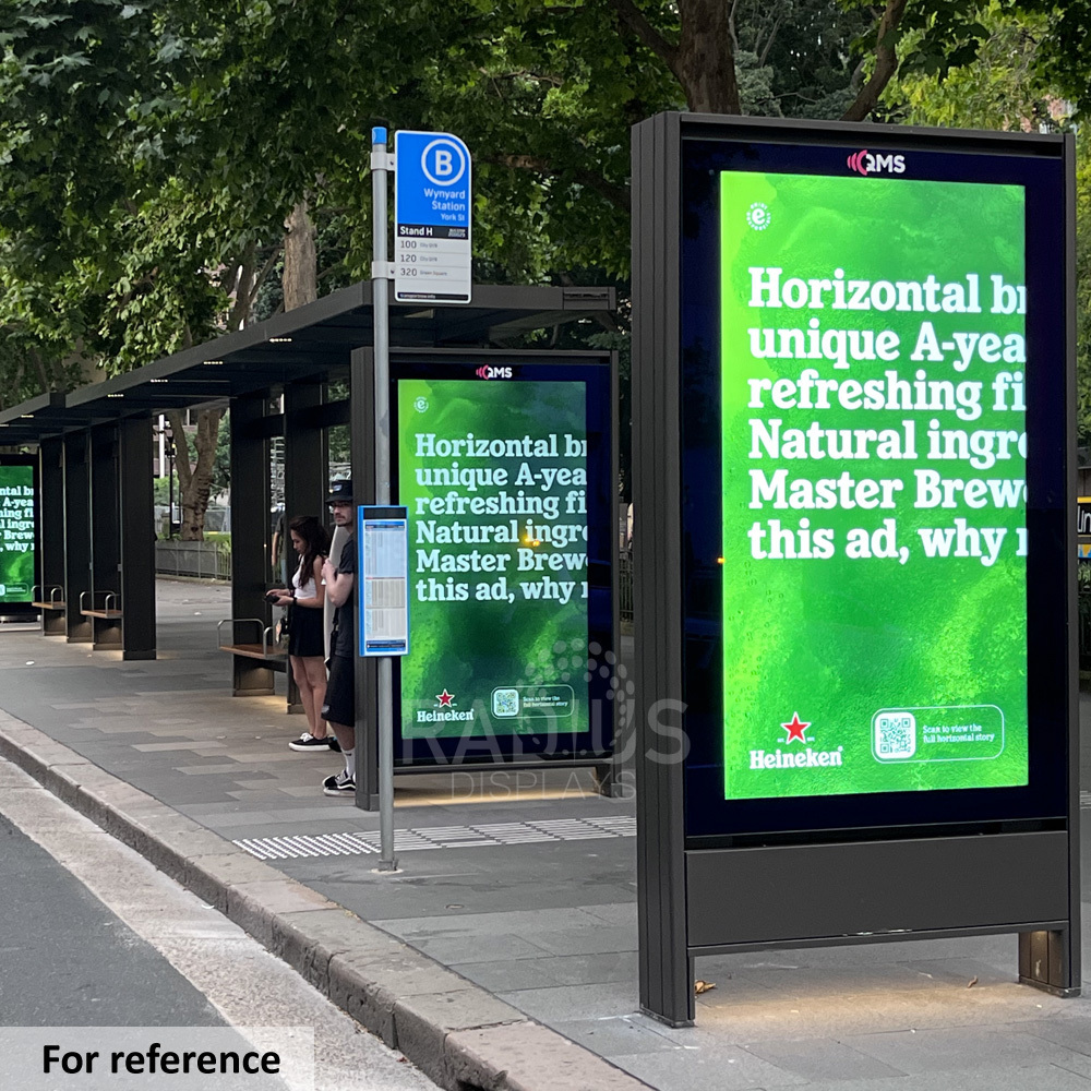 Stainless Steel Advertising Bus Stop Shelter with LED Display