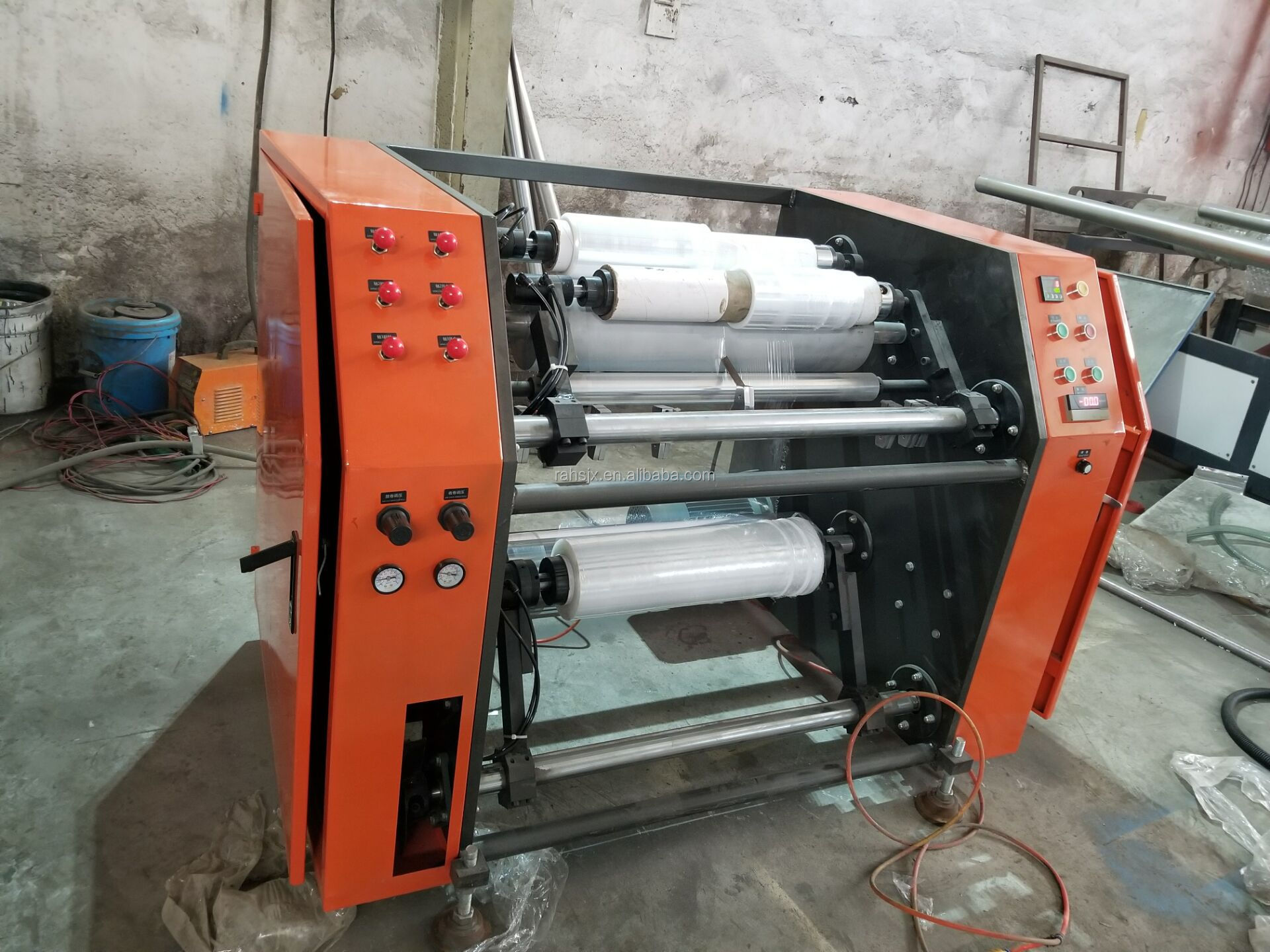 HSRW-1000 PE stretch film roll slitter rewinding machine