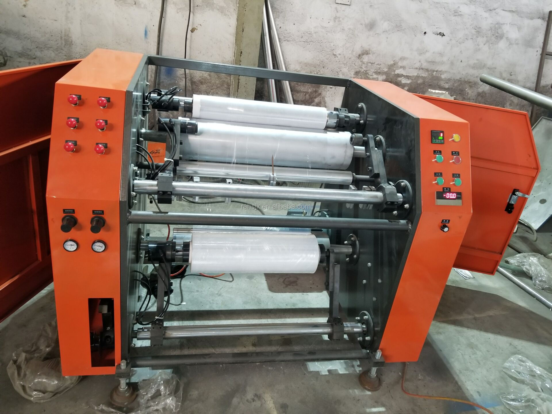 HSRW-1000 PE stretch film roll slitter rewinding machine