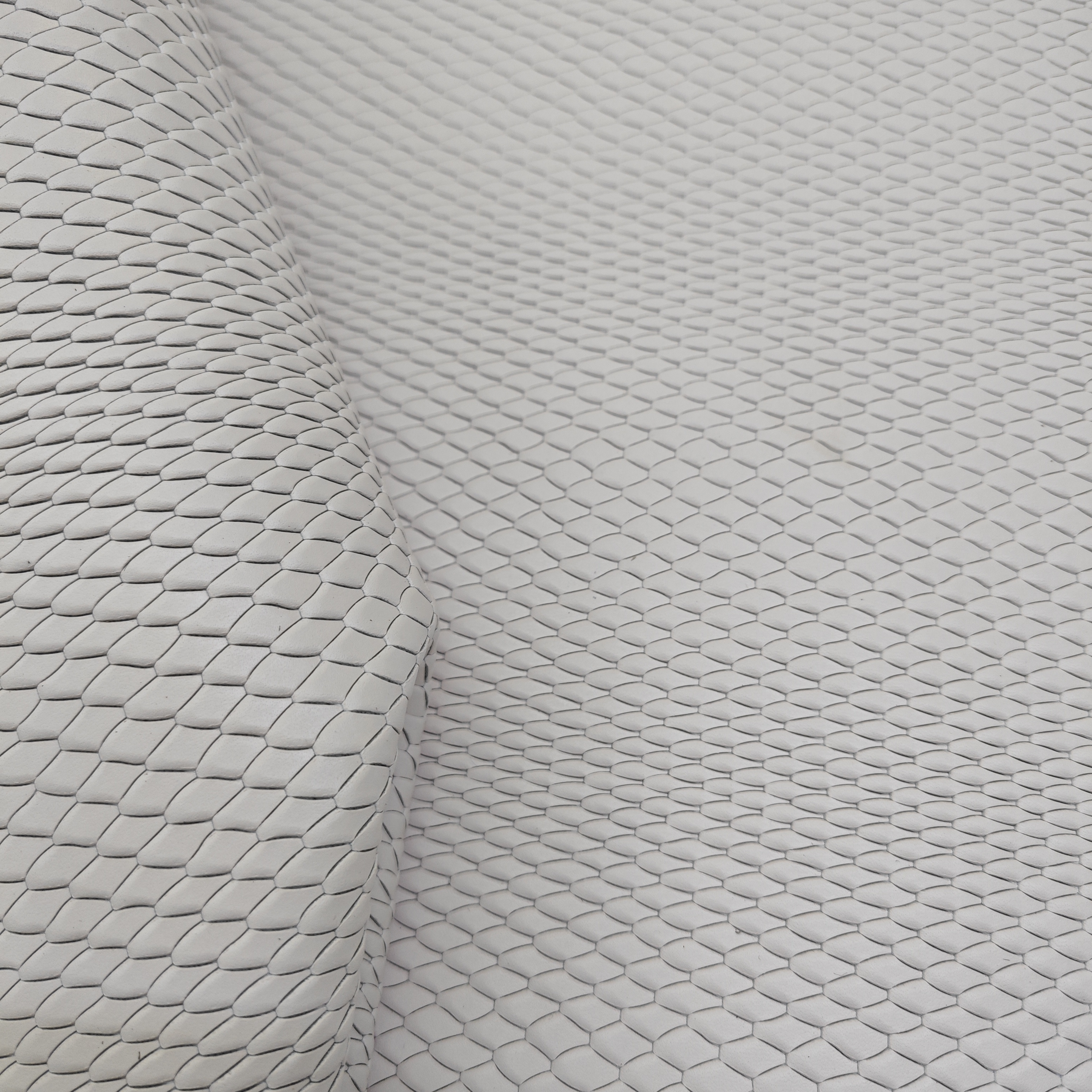 White snake pattern skin genuine embossed cowhide for leather baseball gloves