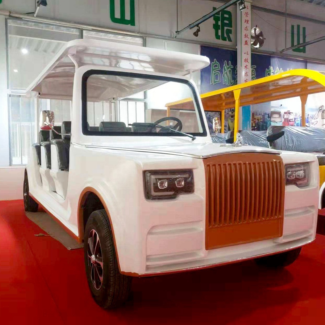 China 12 passengers Electric Vintage golf Cart Classic  car Sightseeing Car shuttle vehicle for  sale