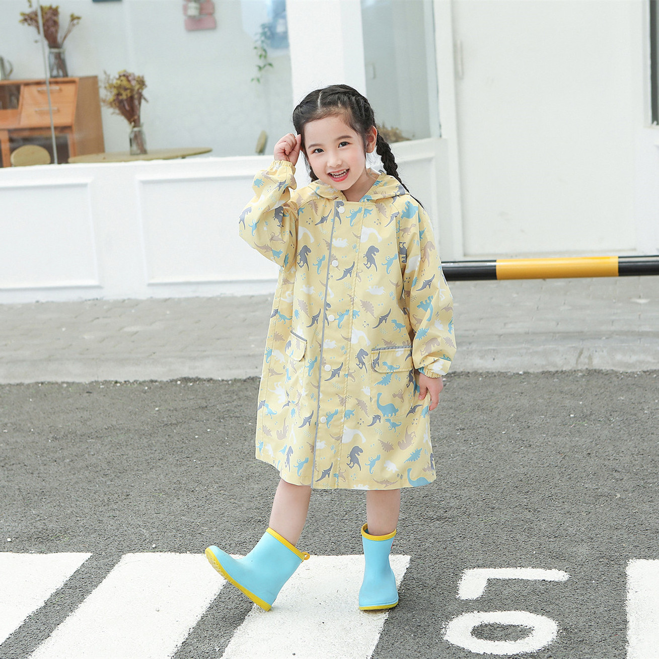 Wholesale Kid's Hooded Long Raincoat Cute Printing Children Waterproof Raincoat Suit For Backpack With Pockets