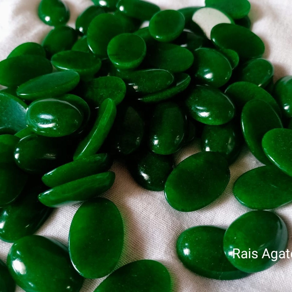 Natural Amazing gemstone Green onyx Oval Shape High And Semi precious quality natural stone loos gemstone also used for healing