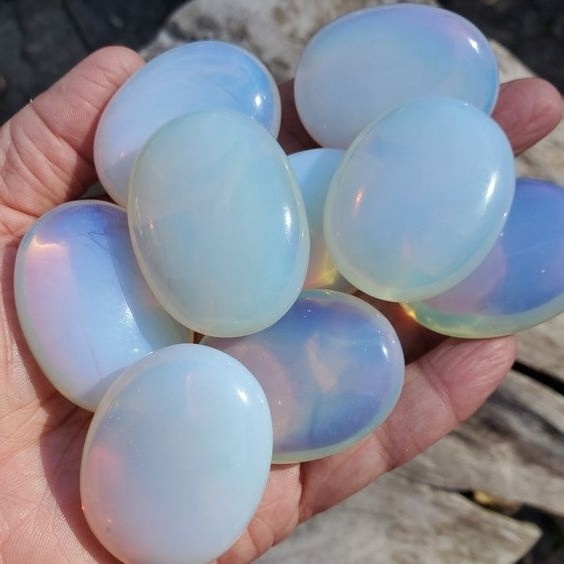 wholesale Natural High quality Crystal light blue Opal Palm stone crystal Polished for healing and home decoration opalite stone