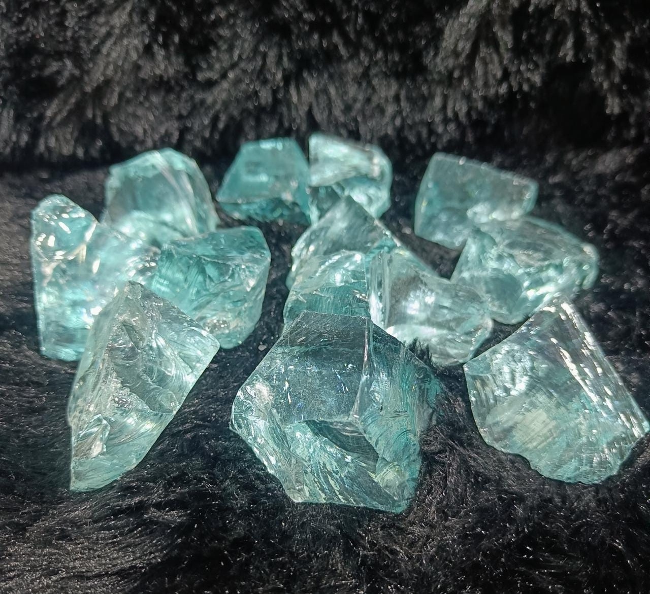 best quality Aqua Obsidian raw crystal stone  blue aqua obsidian Raw good Quality For Healing and also used for energy crystal