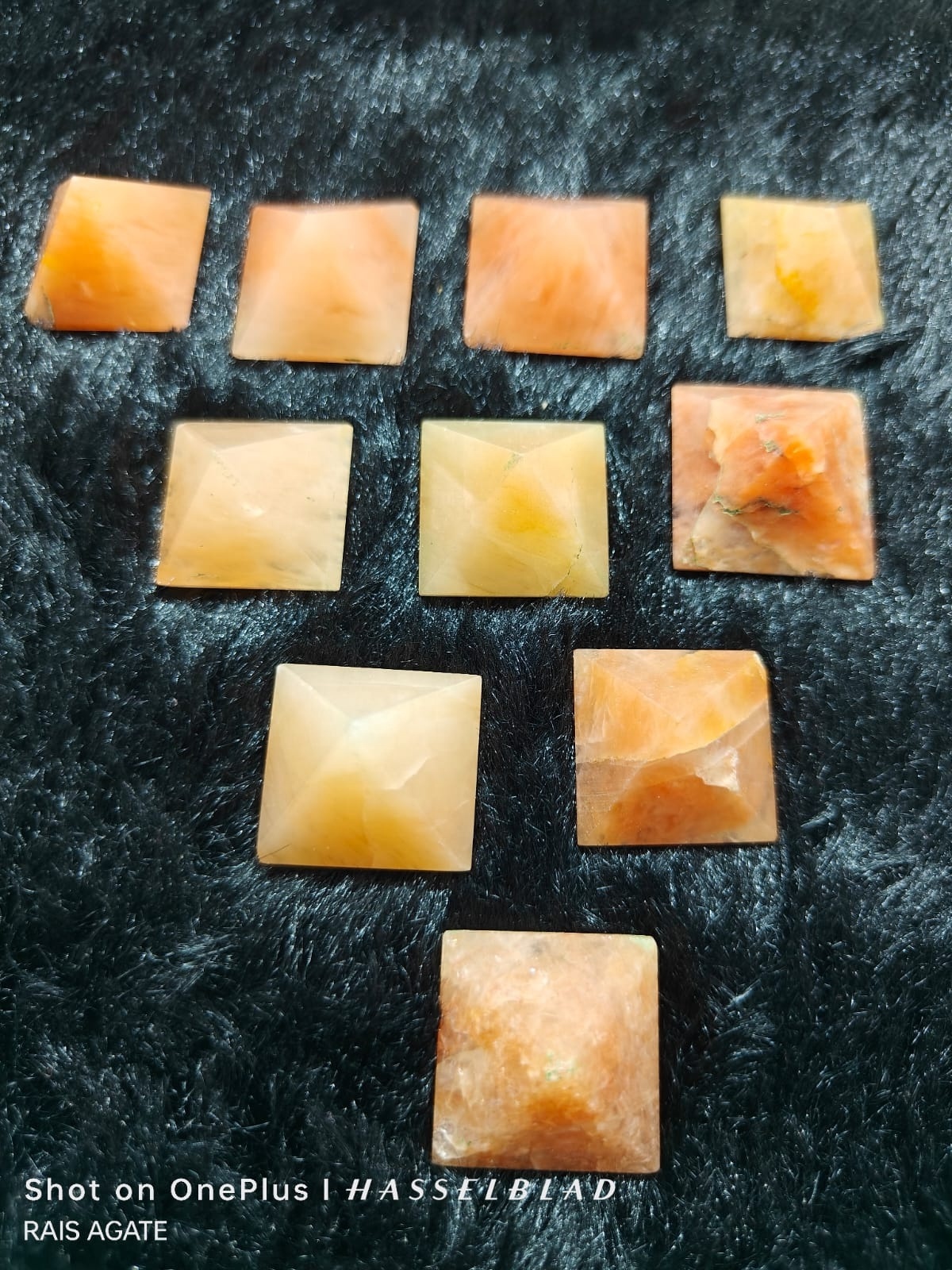 high Quality Natural Crystal orange calcite Pyramid stone for healing and astrology Pyramid for Reiki  Grid and Vastu Correction