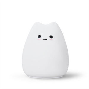 AAA battery type smart night light small silicone cute cat lamps with RGB color changing