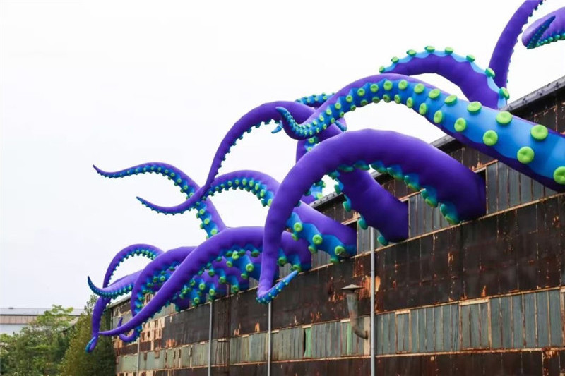 Custom beautiful large decorative inflatable octopus model, advertising display octopus tentacles model, wall decoration props.