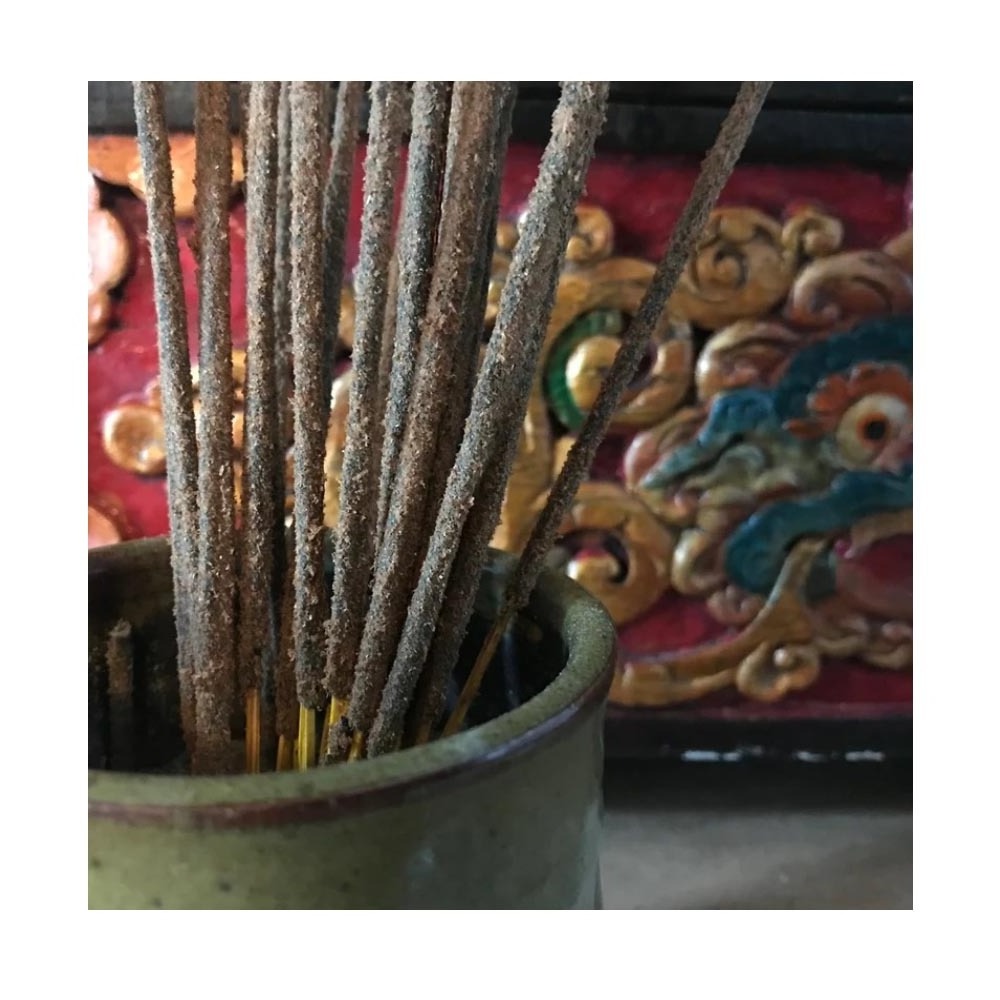 Premium quality Dried Flower incense sticks with popular fragrance for home decor bulk packing smoothing fragrance eco friendly