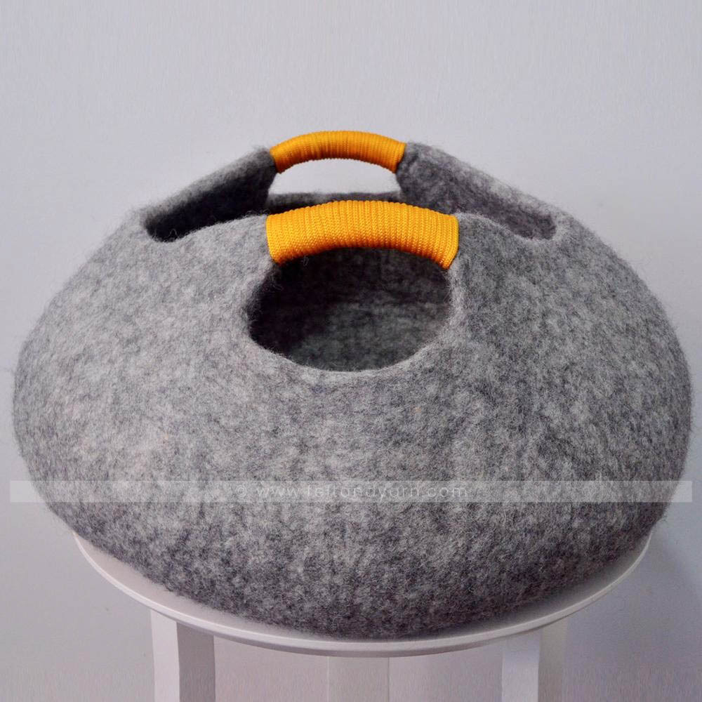 Organic wool felted basket felt cat cave warm and cozy handmade eco-friendly felt cat house for interior premium felt pet beds