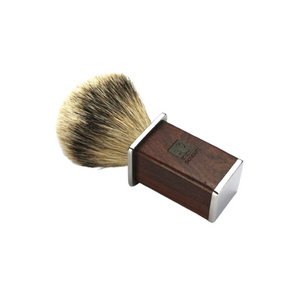 Private Label Hot Selling Barber Natural Wooden Shaving Brush For Men At Best Price