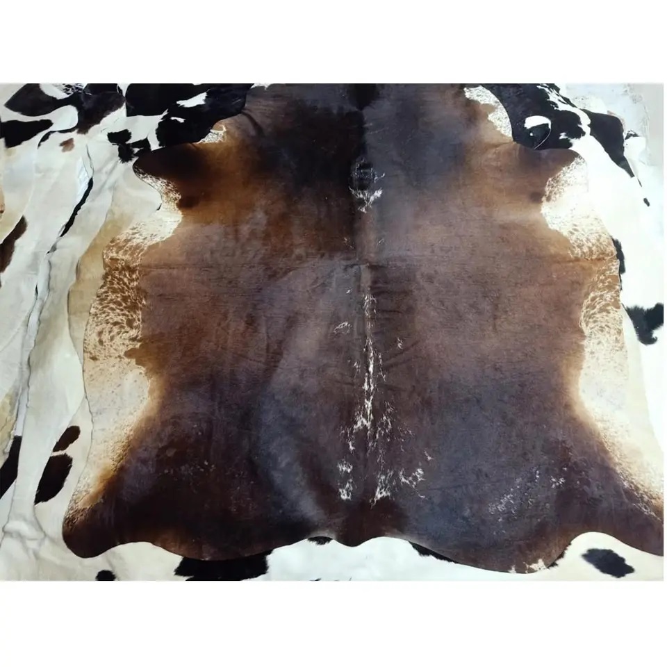 Wholesale Natural Cow Hair Cowhide Print Embossing Leather Drum Hoops  Color Genuine Leather Hair On Cowhide  Cow Skin Rug  Cow