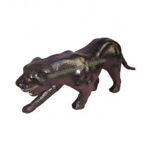 Best Quality Handmade Leather Figurine Table Decor Dog Leather Statue For Home Office Hotel And Restaurant Decoration